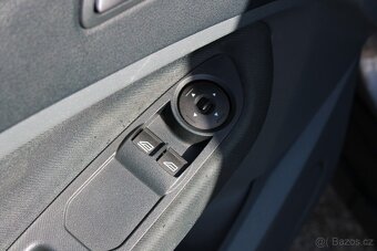 Ford C-MAX 1,6 i 88KW + CNG KLIMA,STK 2/2027, r.v. 2013 - 9