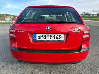 Škoda octavia combi 1,6i 75kw - 9