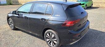 VW Golf VIII 1.5TSI 2/25 1 100km lift - 9