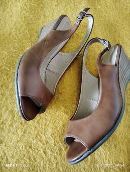 Troje boty vel.36 - 9