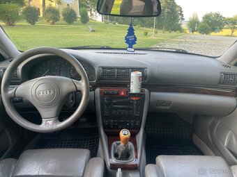 Audi a4 b5 2.4 V6 benzín - 9