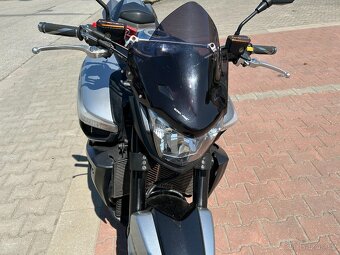 Suzuki B-King 1300 ABS 2008 - 9