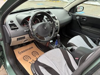 Renault Megane 1.6i 16V 83kW DIGI KLIMA TAŽNÉ NOVÁ AKU - 9