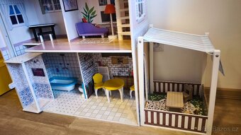 Domeček pro panenky - 9