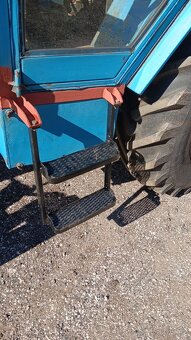 Prodám traktor ZETOR URSUS 4002 NOVÁ CENA - 9