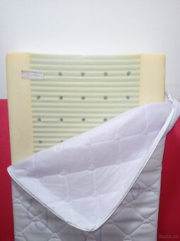 Postýlka a úložným prostorem + kvalitní matrace - 9