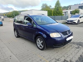 VW Touran,1.9tdi,77kw,r.v2004,najeto239xxxkm,stk platná - 9