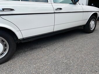 Mercedes W123 240D - 9