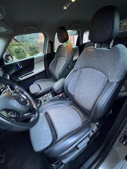 MINI COUNTRYMAN-2017-1,5TURBO-AUTOMAT-ALL4-53TIS KM-TOP STAV - 9