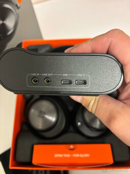 Steelseries Arctis Nova PRO Wireless - 9