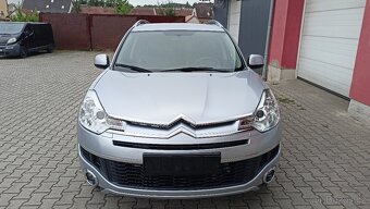 CITROËN C- CROSSER 2.2 HDI 4x4 7 míst 122 tis km tažné TOP - 9