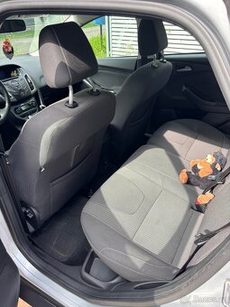 Ford Focus - 9