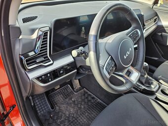 KIA SPORTAGE 1.6 T-GDI (150 k) r.v. 2022, 1. MAJITEL - 9