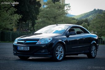Opel Astra H Twintop 147Kw Nová STK - 9