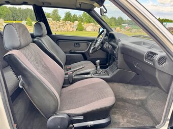 BMW E30 320i coupe klima/bez šíbru - 9