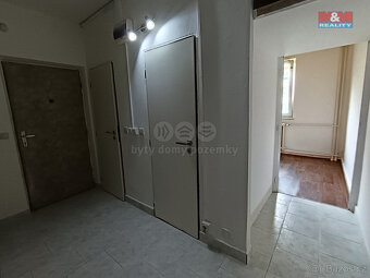 Prodej bytu 2+1, 55 m², Orlová, ul. Kpt. Jaroše - 9