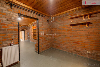 Prodej komerčních prostor 456 m2, pozemek 551 - Mladá Bolesl - 9