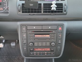 Seat Alhambra 2.0TDi Stylance - prav.servis - po 1.Majiteli - 9
