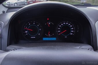 Chevrolet Captiva - 9