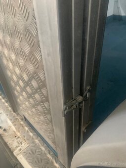 VOLKSWAGEN TRANSPORTER T6/T5 - 9