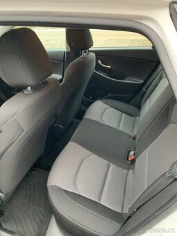 Hyundai i30 1.0i 88 kw 2019 - 9