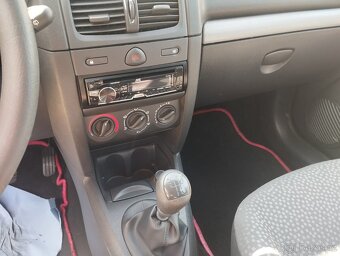 Renault Clio Campus - 9