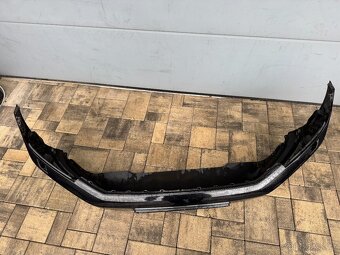 nárazník VW Passat B8 HIGHLINE 3G0 2015-2019 - 9