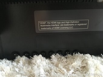 Full HD Shine-out monitor LG KM4224FCBA - 9