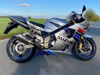 Suzuki GSXR-1000 K3 - 9