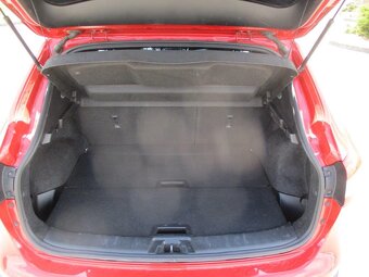 NISSAN QASHQAI 1,6DCi 96kw TEKNA LED PANO GPS 2017 - 9