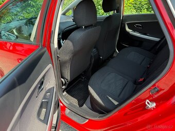 Kia Ceed kombi 1,6 CRDI 103KW 2016 ČR serviska Super Stav - 9