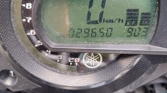 Yamaha FZ 6 S Fazer (2003) velmi pěkný, jen 29 tis.km - 9