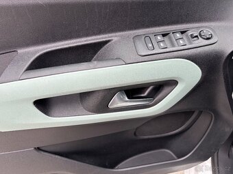Citroen Berlingo 1.5 Blue Hdi nove v ČR 1.majitel Top stav - 9