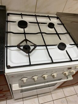 Sporák mora plynový elektrická trouba - 9