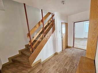 Prodej řadový rodinný dům 4+1 s garáží a zahradou, Náměšť na - 9