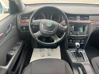 Škoda Superb Combi 2,0 TDi 103kW - 9