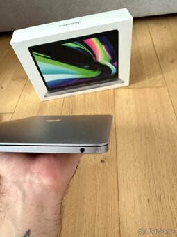 MacBook Pro 13” M2 2022 256GB Space Grey - 9