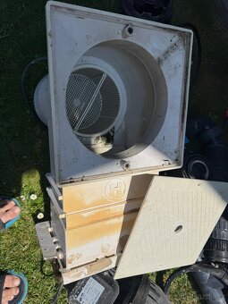 Prodam ze zrušeneho bazenu Filtraci Motor Skimer Prislusenst - 9