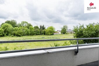 Pronájem kanceláře 119 m2 Lednická, Praha - 9