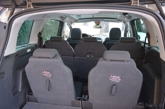 Peugeot 5008, 2.0 HDI, 110kw - 9