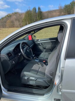 Vw Golf 5 1.9 TDI 108kW Sport - 9