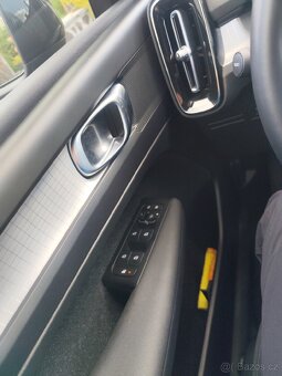 VOLVO XC40 B4 Mild hybrid - 9