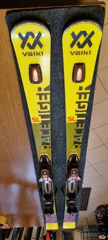 Volkl racetiger 12 SL jako nové 165cm jen 8.900,- - 9