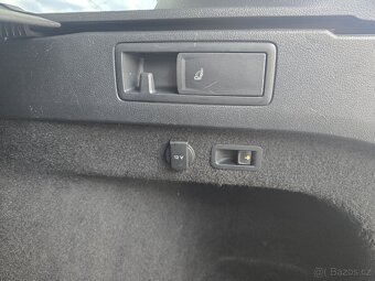 VW passat 2015 2.0 TDi DSG masáž, Webasto - 9