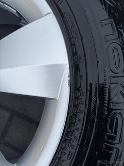 ORIGINÁL Alu Škoda NANUQ R17, 5x112 - ZIMNÍ PNEU - 9