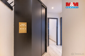 Prodej bytu 2+1, 41 m², Slaný, ul. Gagarinova - 9