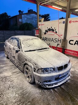 BMW 325i Coupe E46 - 9