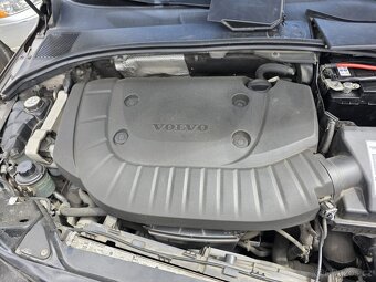 Volvo XC70 inscription D5 162kw - Náhradní díly - 9