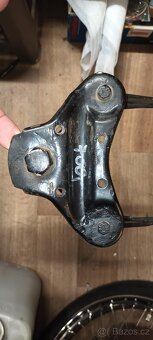 Babetta 210 - přední vidlice černé - 9