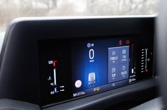 Ford Transit Custom 2.0 8 MIEST / V ZÁRUKE / - 9